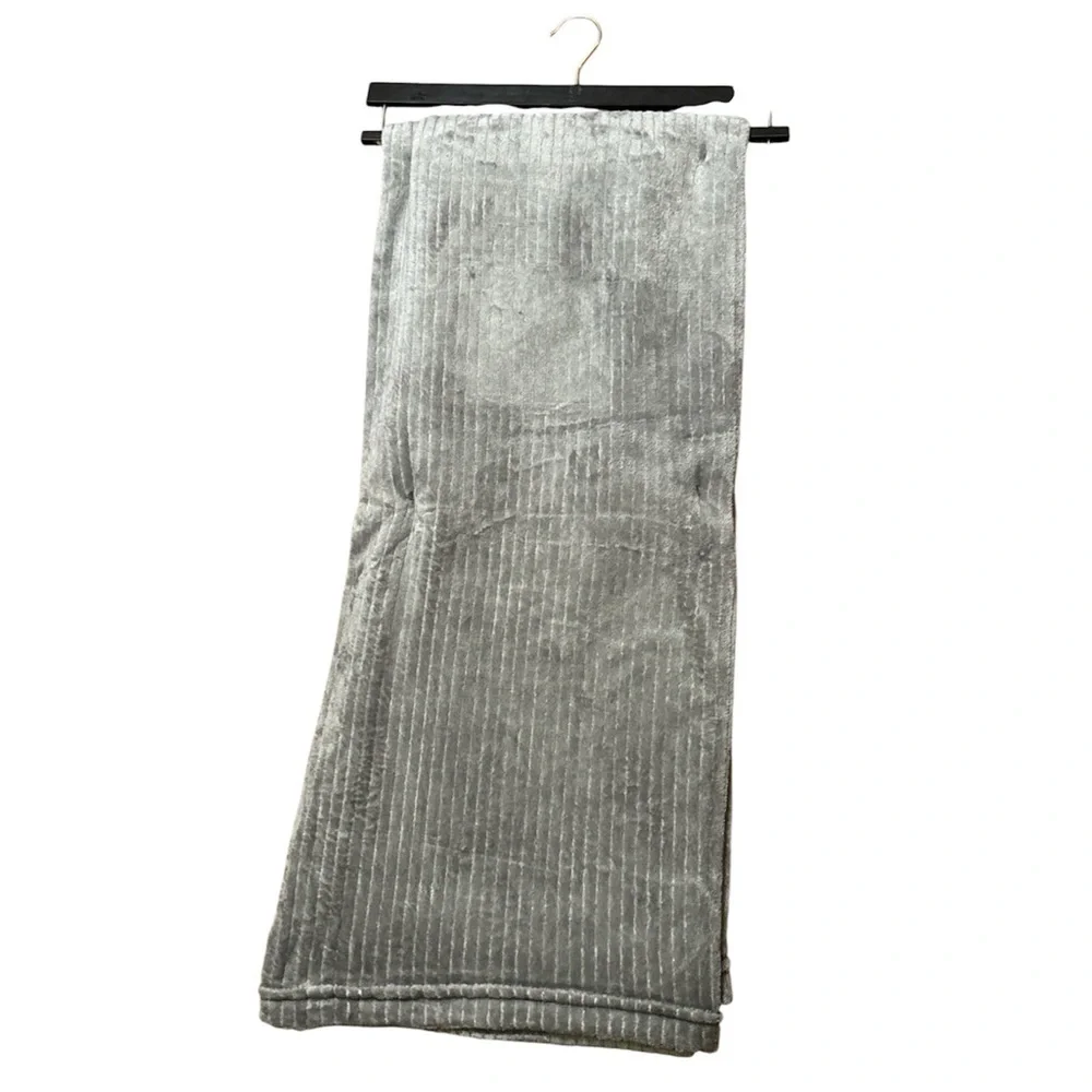 Decorative Throw Blanket 50X60 Grey 100% Polyester